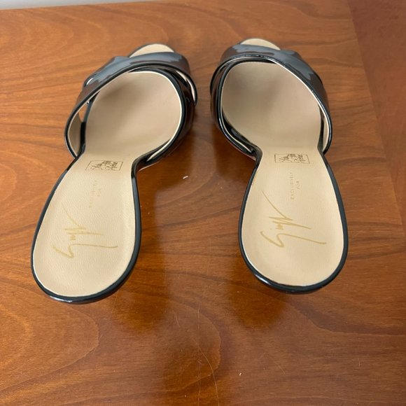 Giuseppe Zanotti for Saks Fifth Avenue Black Patent HeelsSize EU 36 1/2 - Picture 2 of 7